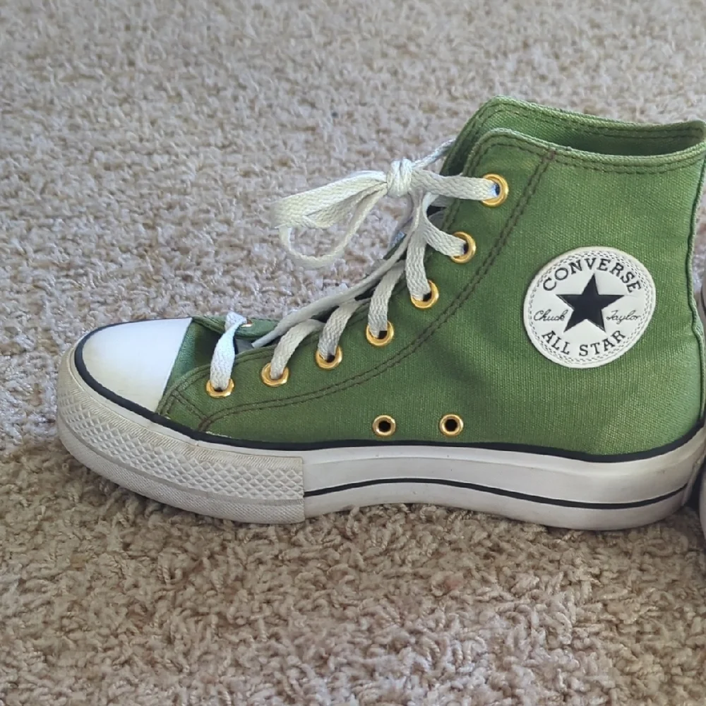 Custom Platform Converse - Worn a Few Times - Picture 2 of 5